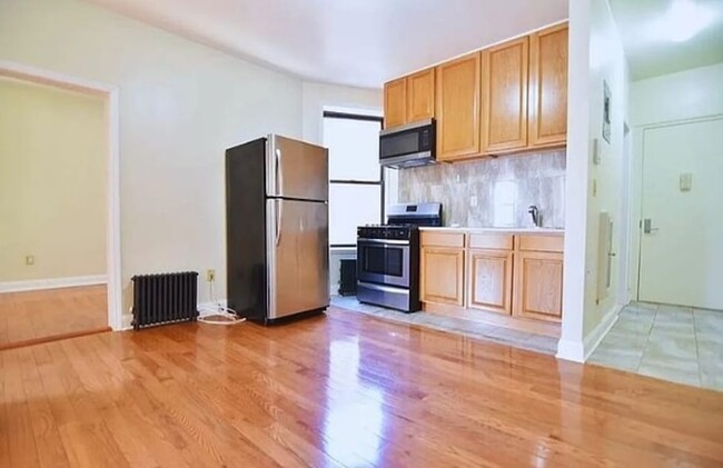 658 Prospect Pl, Unit 8 in Brooklyn, NY - Building Photo - Building Photo