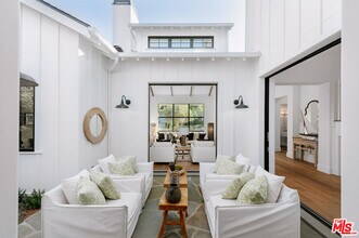 12739 Halkirk St in Los Angeles, CA - Building Photo - Building Photo