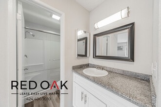 21315 Roscoe Blvd in Los Angeles, CA - Building Photo - Building Photo