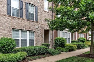 15155 Kentshire Dr in Woodbridge, VA - Building Photo - Building Photo