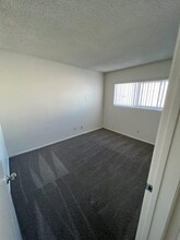 Idaho Springs Apartments in La Habra, CA - Building Photo - Building Photo