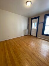 24 N Butler St, Unit #2 in Madison, WI - Foto de edificio - Building Photo