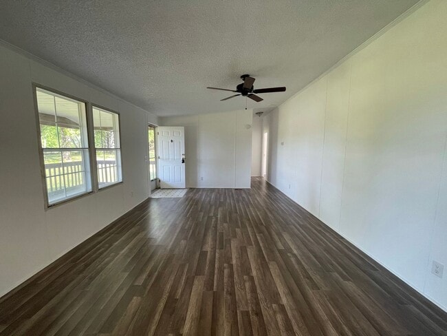 216 Twin Cedar Rd in South Hill, VA - Building Photo - Building Photo