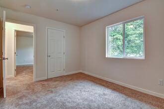 263 20th ave in Longview, WA - Building Photo - Interior Photo