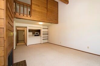 2510 Myers Ct in Champaign, IL - Building Photo - Building Photo