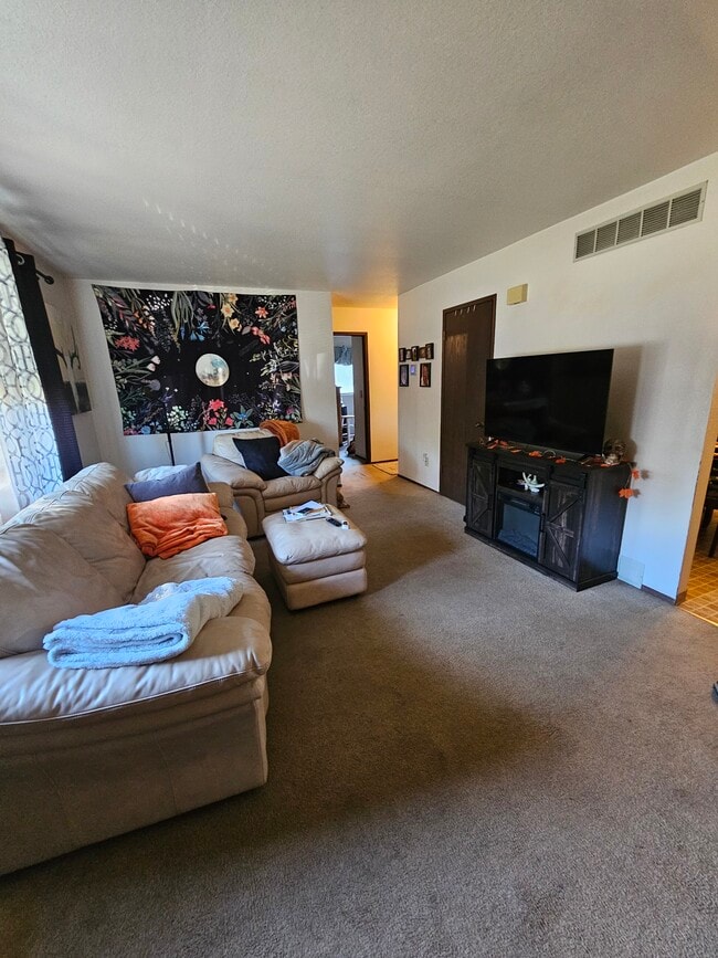 1405 Pine Cone Rd in Moscow, ID - Building Photo - Building Photo