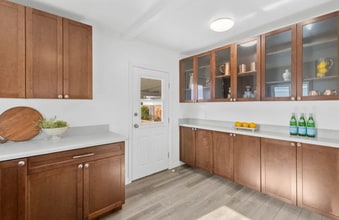 1410 S Olive St in Santa Ana, CA - Building Photo - Building Photo