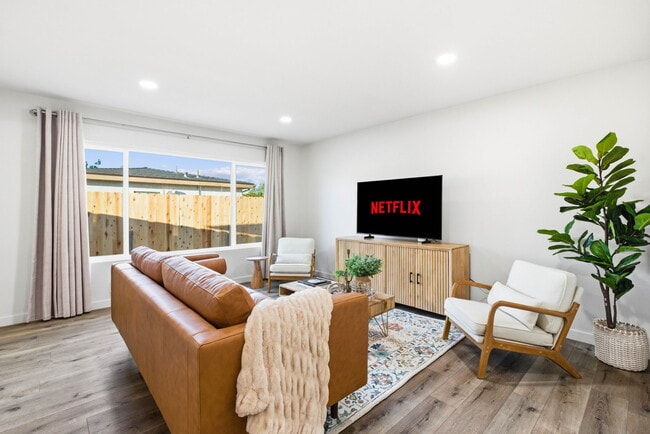 1135 Florida St in Imperial Beach, CA - Building Photo - Building Photo