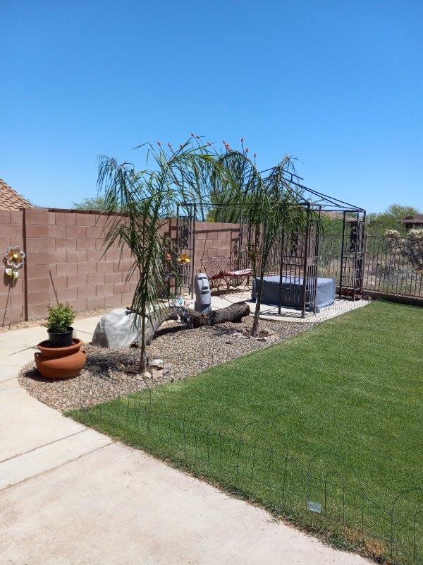 property at 1 S Golden Sunrise Pl