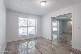 22530 Saucier Lizana Rd in Saucier, MS - Building Photo - Building Photo