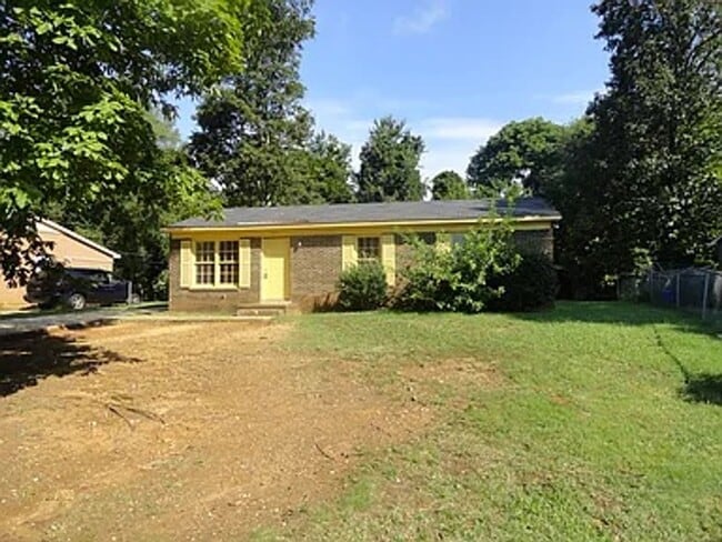 987 Pebble Rd in Rock Hill, SC - Building Photo - Building Photo