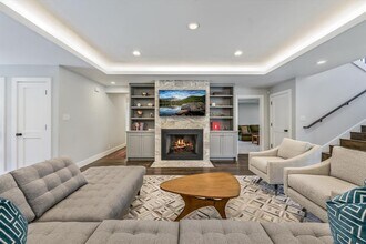 3102 Foxfire Dr in Austin, TX - Building Photo - Building Photo