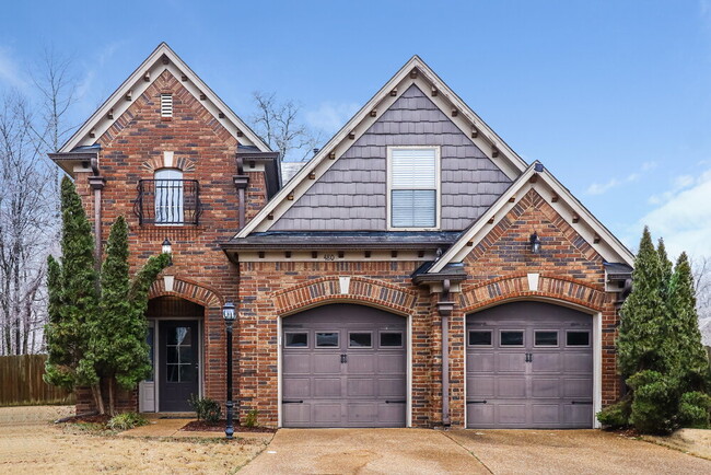 480 Green Willow Cove