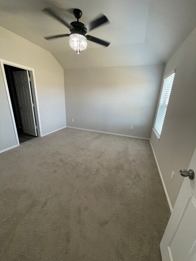 323 Cumberland Forest Dr