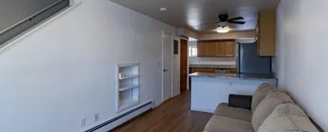 565 W Dale St in Colorado Springs, CO - Foto de edificio - Building Photo