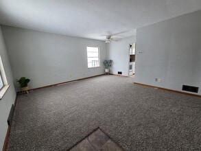 2415 Carew St in Fort Wayne, IN - Building Photo - Building Photo