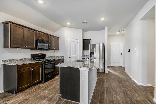 133 Duckhorn Pass in San Marcos, TX - Building Photo - Building Photo