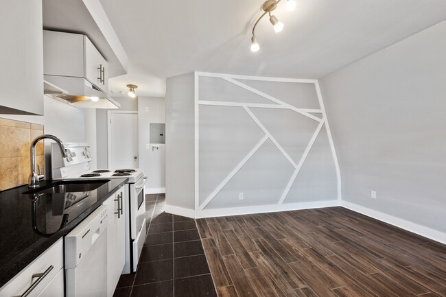 property at 467-467 Slater St.