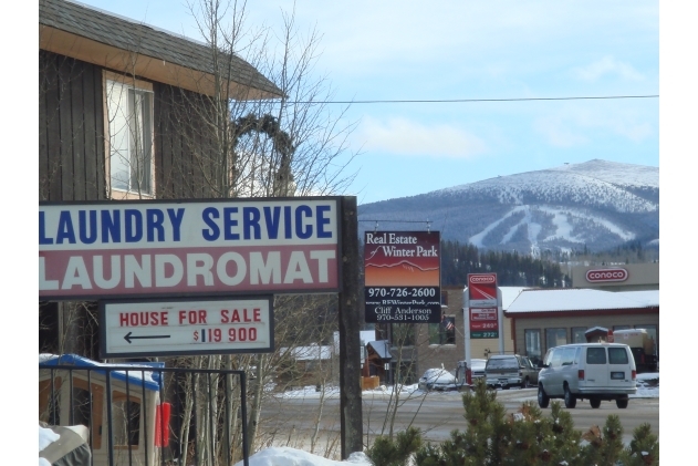 318 Fraser Ave in Fraser, CO - Foto de edificio - Building Photo