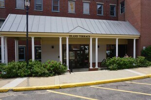 1 Saco Island Terrace in Saco, ME - Building Photo