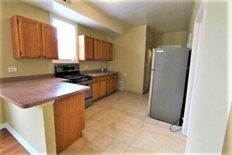 6712 S. Parnell Ave, Unit 2 in Chicago, IL - Building Photo - Building Photo