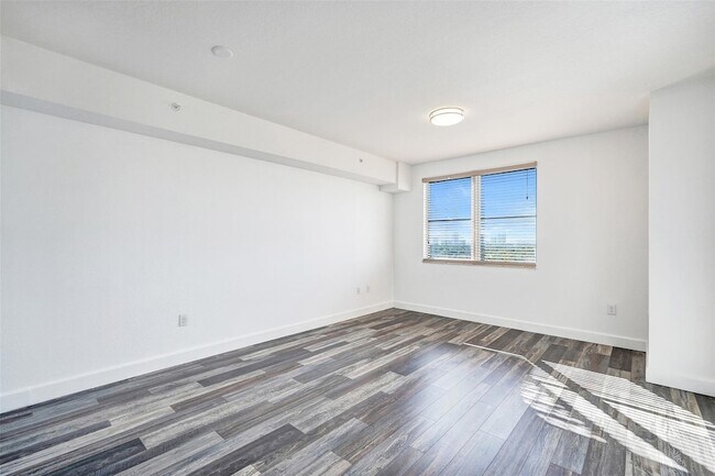 1830 Radius Dr, Unit 825 in Hollywood, FL - Building Photo - Building Photo