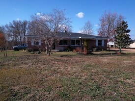 6416 Augusta Rd in Greenville, SC - Building Photo