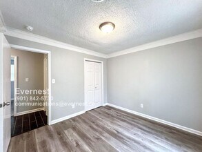 3210 Briarwood Dr in Horn Lake, MS - Building Photo - Building Photo