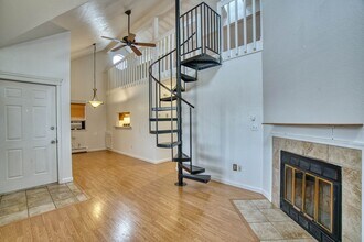 1725 7th St in Boulder, CO - Foto de edificio - Building Photo