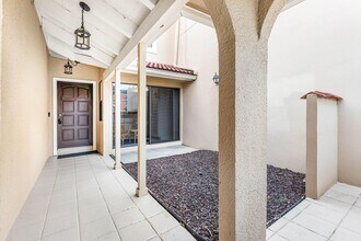 816 Windermere Way in Palm Beach Gardens, FL - Building Photo - Building Photo