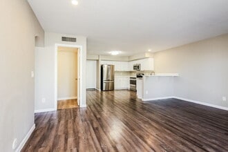 6772 W Morrow Dr in Glendale, AZ - Building Photo - Building Photo