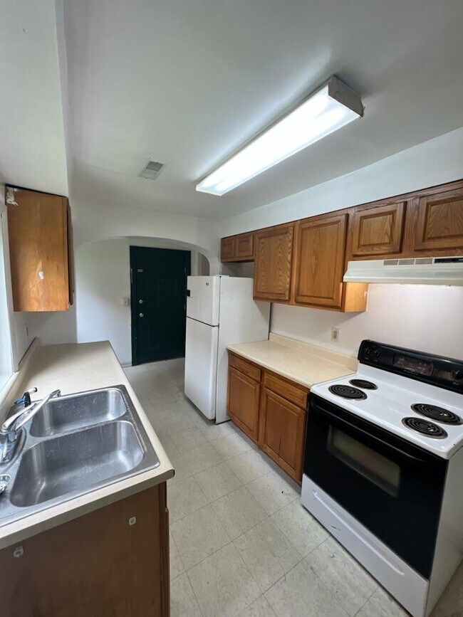 761 W 3rd St Rentals in Williamsport, PA