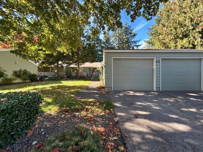 14861 SW 106th Ave in Tigard, OR - Building Photo - Building Photo