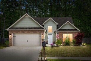 588 Cameo Ct in Clarksville, TN - Building Photo