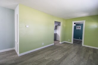 2950 Lasses Blvd in San Antonio, TX - Building Photo - Building Photo