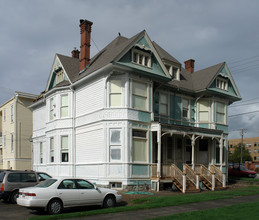 802-804 S G St in Tacoma, WA - Building Photo - Building Photo