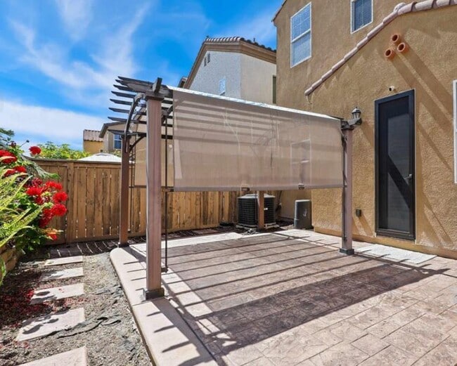 property at 1638 Calle Avila