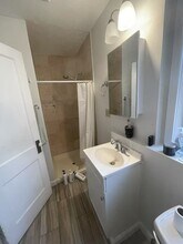 11 Claflin Rd, Unit 1 in Brookline, MA - Building Photo - Building Photo