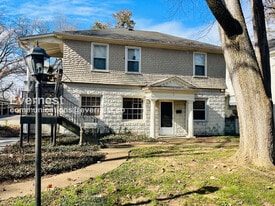 454 Bowling Ave in Nashville, TN - Building Photo