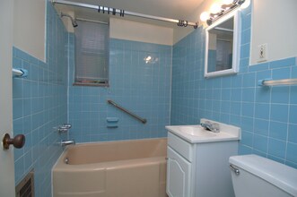 5552 Covode St in Pittsburgh, PA - Building Photo - Building Photo