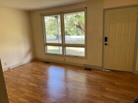 4005 Buena Vista Pike in Nashville, TN - Building Photo