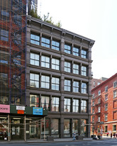 425-427 Broome St Apartments