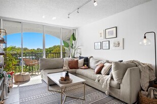 2150 SW 16th Ave in Miami, FL - Building Photo