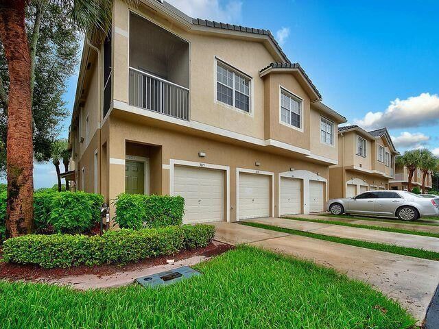 property at 3075 Grandiflora Dr