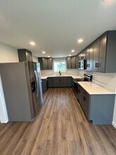 112 H Street Rd in Lynden, WA - Building Photo - Building Photo