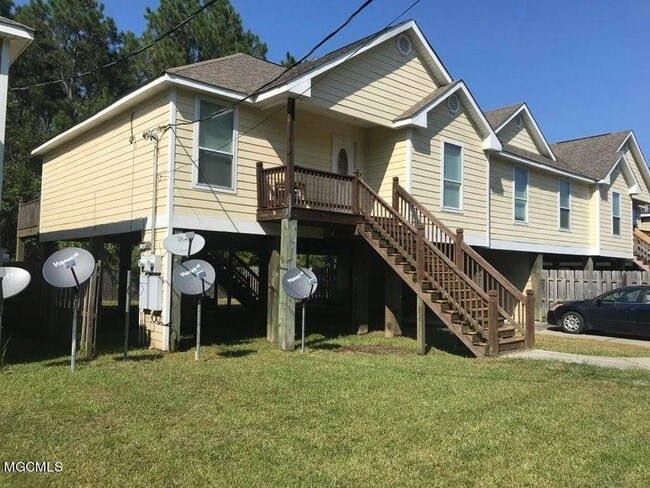 6206 W Desoto St in Bay St. Louis, MS - Building Photo - Building Photo