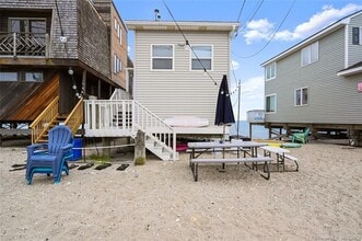43 Shoreline Dr in Stratford, CT - Building Photo - Building Photo