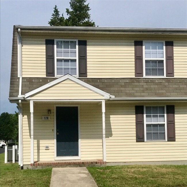property at 128 Cedar Xing