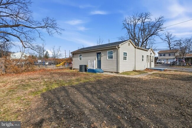 property at 1942 Ford Rd