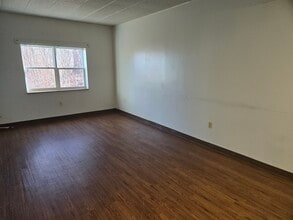 Nittany Highland Apartments in New Kensington, PA - Foto de edificio - Building Photo